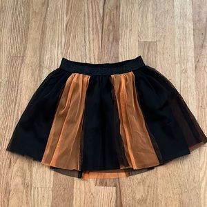 Kids Halloween skirt. Orange and black.